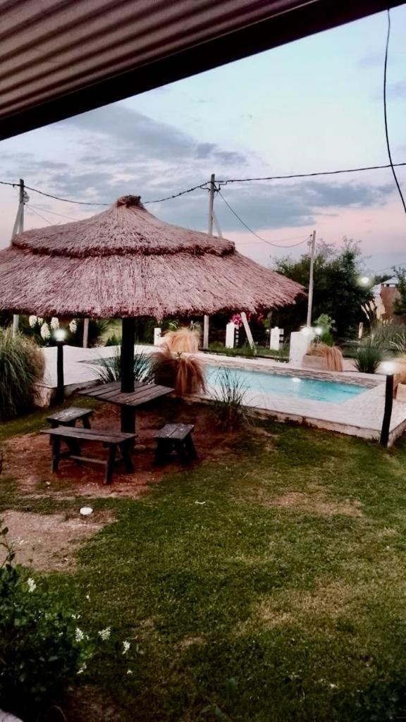 El Rincon De Jose Luis - Cabanas Y Restaurante Tanti Zewnętrze zdjęcie